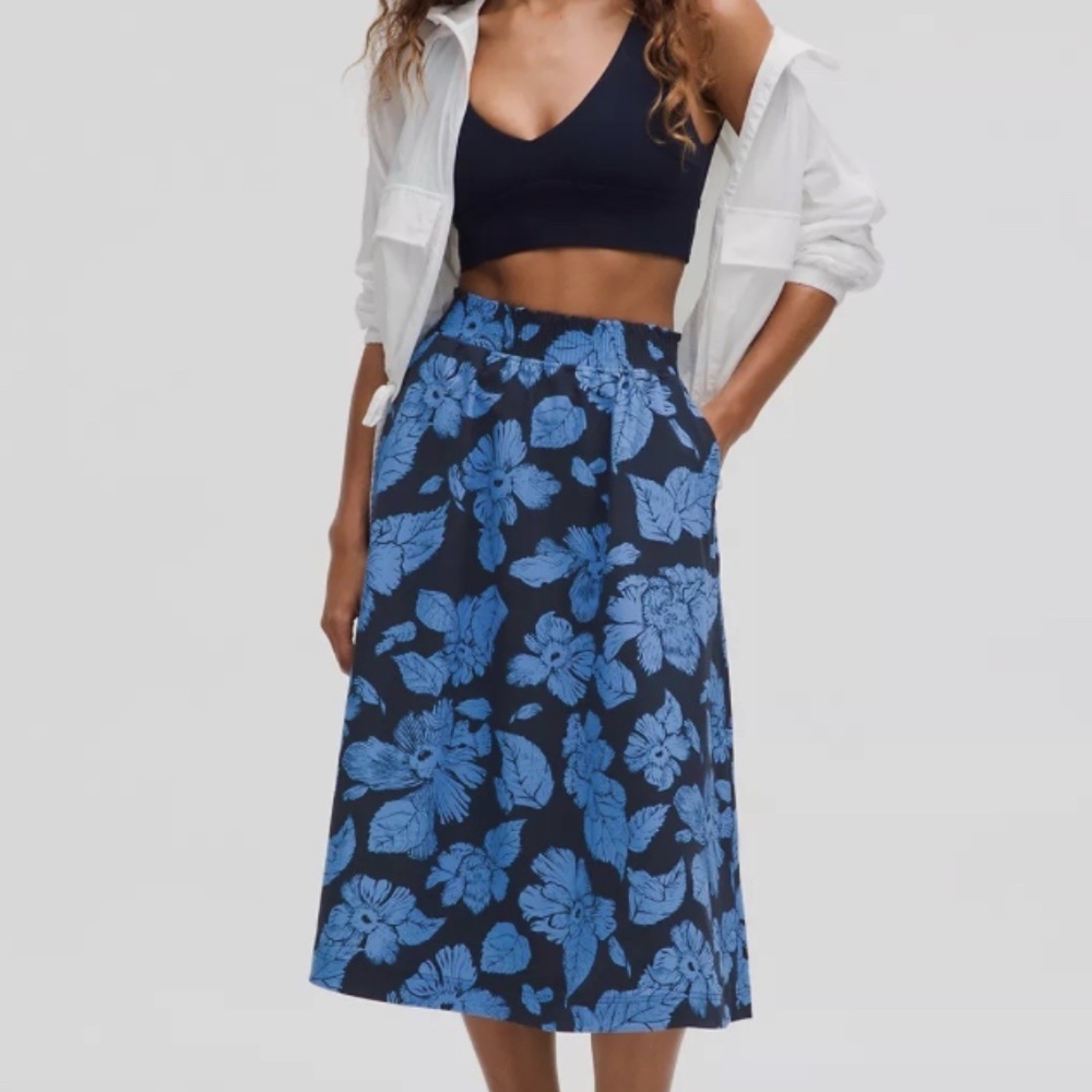 LULULEMON STRETCH WOVEN RUFFLE-WAIST MIDI SKIRT